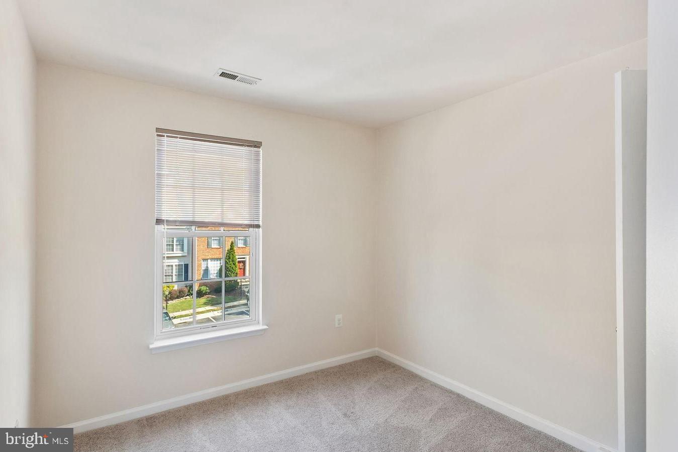 AZALEA WOODS - Residential