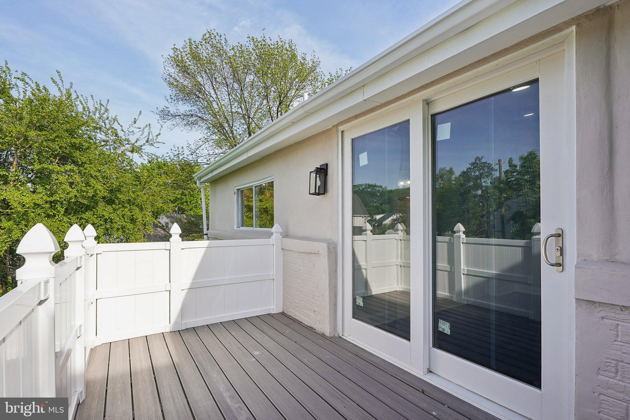 WYNNEWOOD - Residential