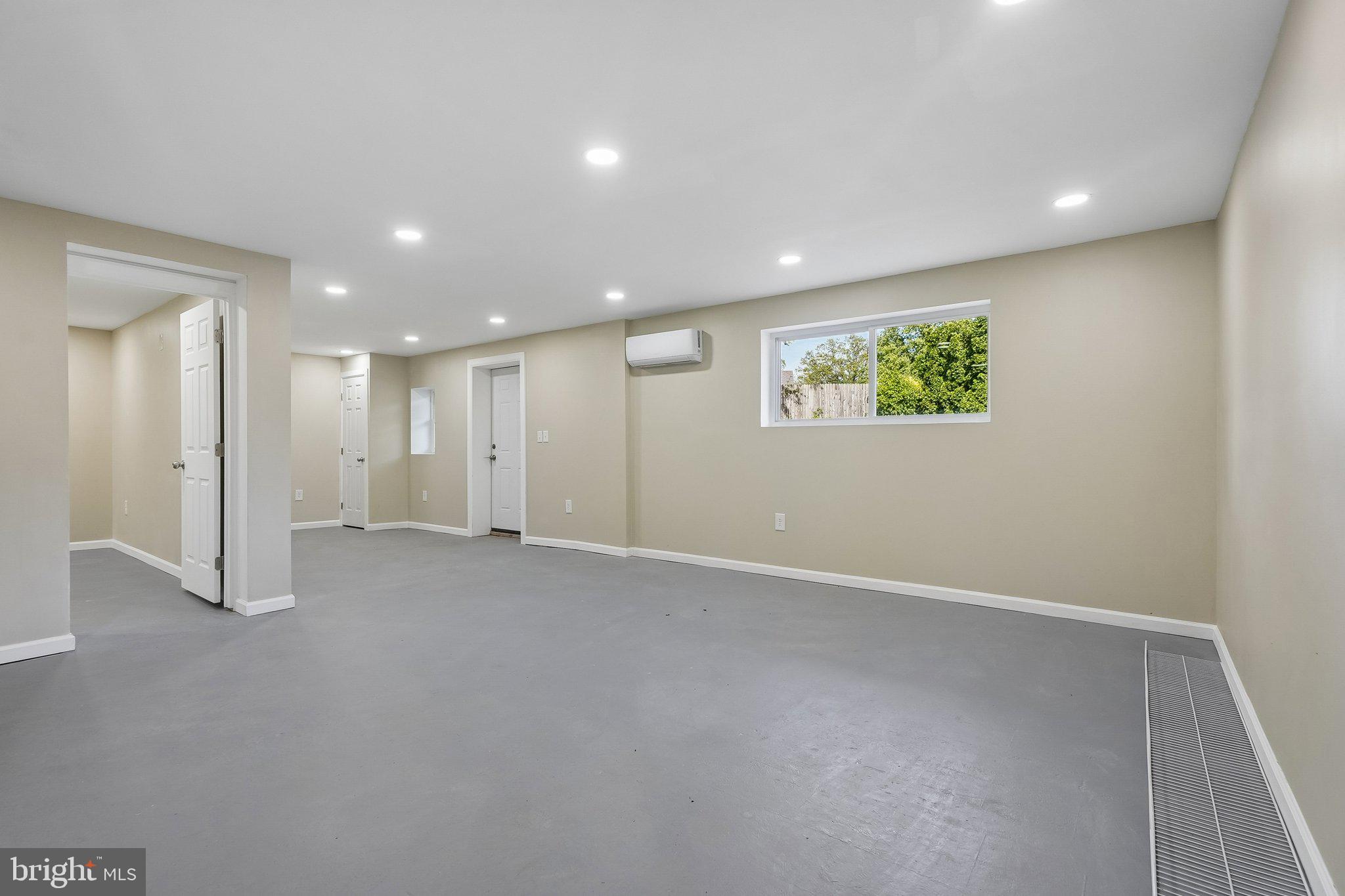 WYNNEWOOD - Residential