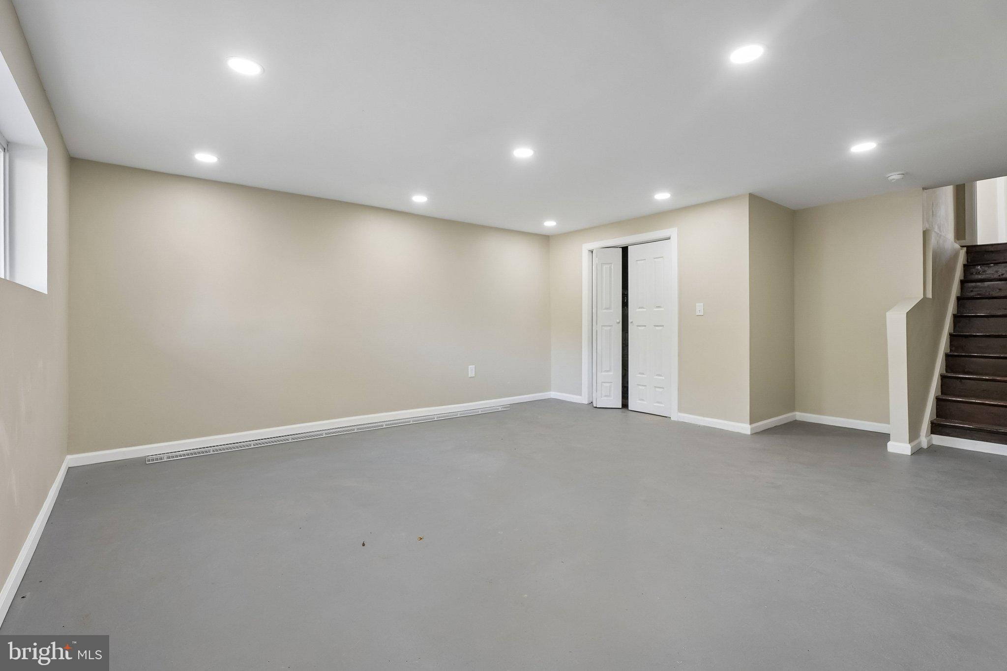 WYNNEWOOD - Residential