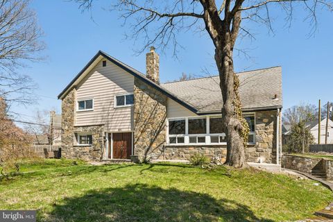 Photo of 1011 Stanford Drive, WYNNEWOOD, PA 19096 (MLS # PAMC2175290)