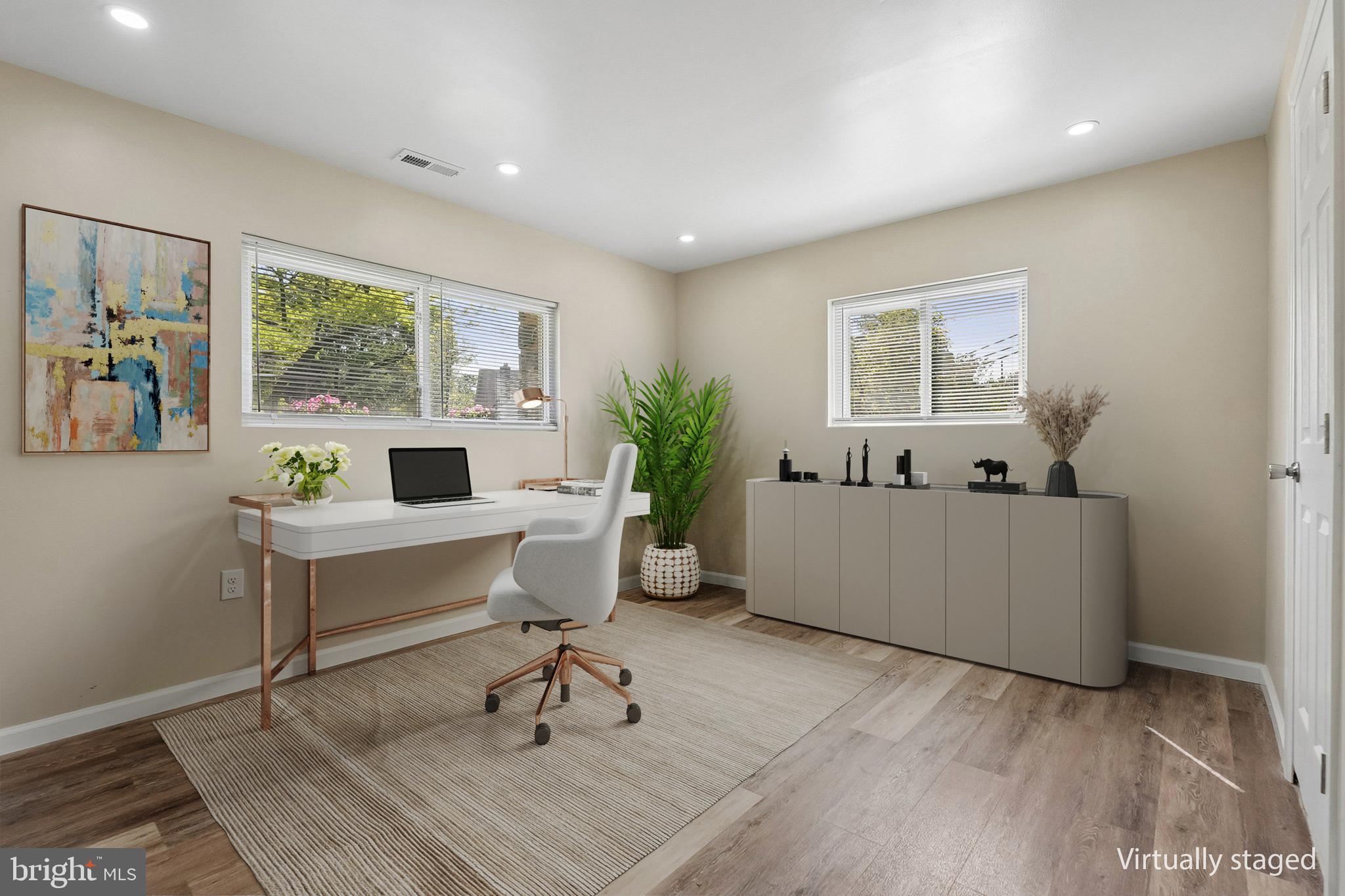 WYNNEWOOD - Residential