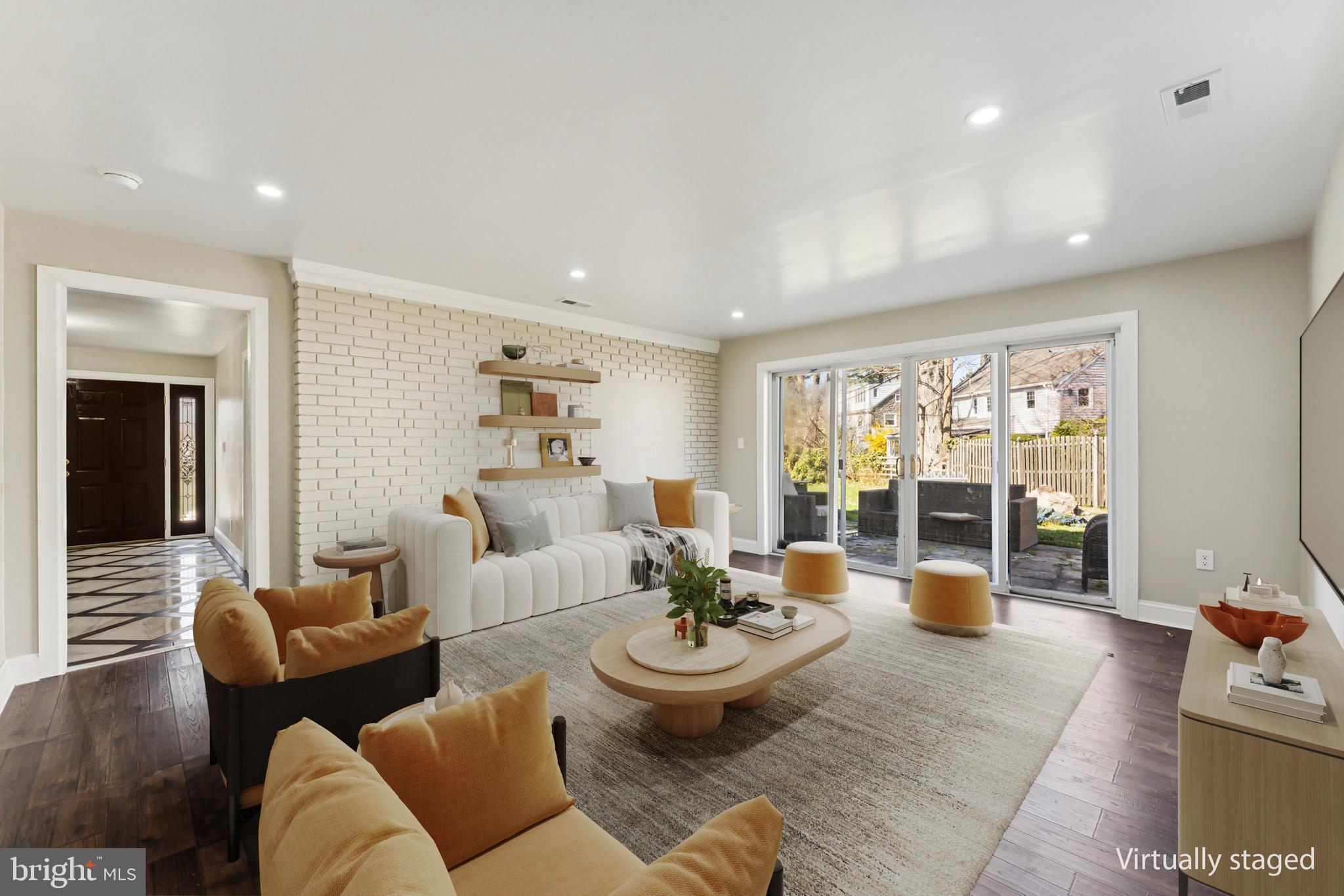 WYNNEWOOD - Residential