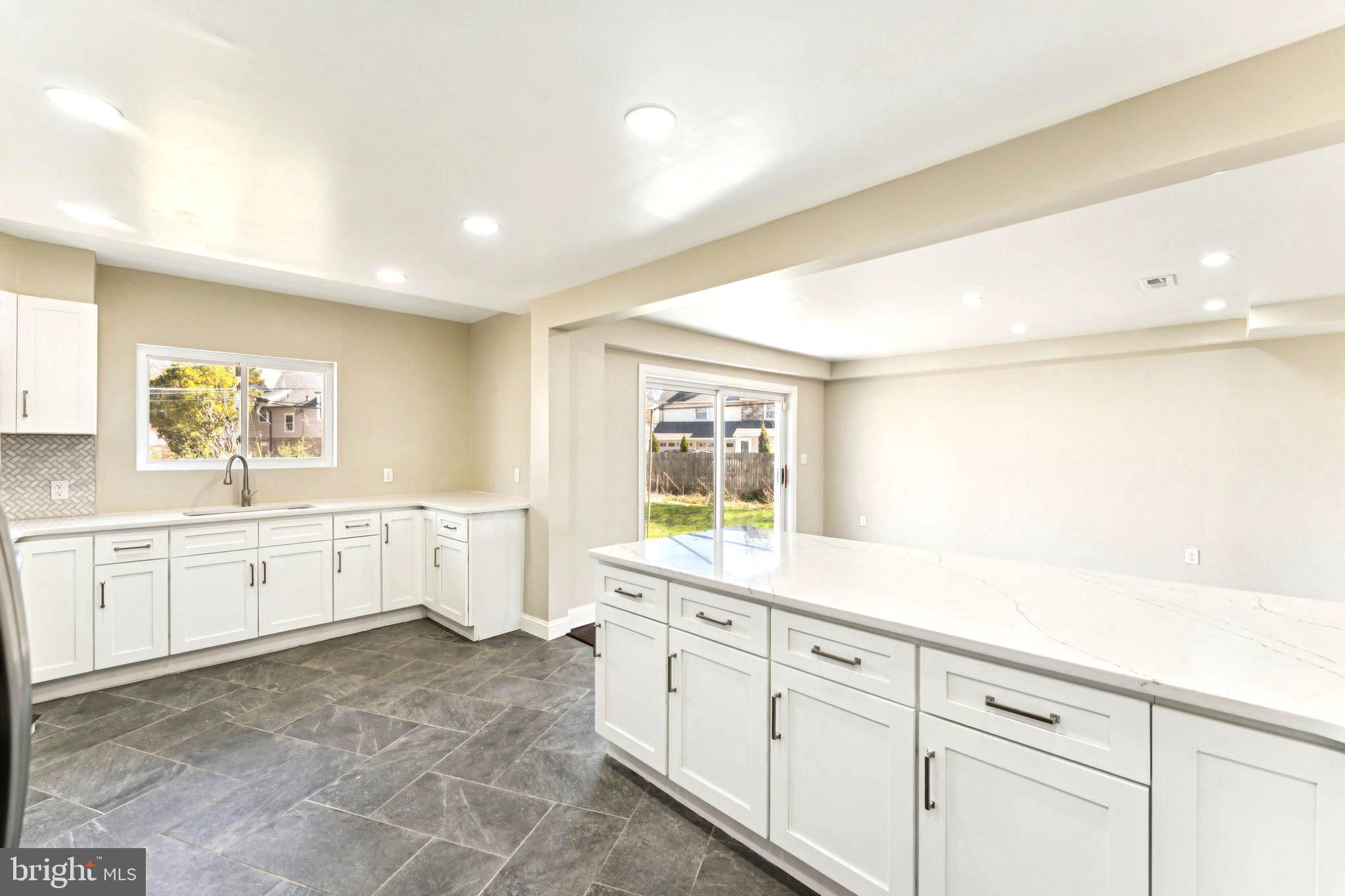 WYNNEWOOD - Residential