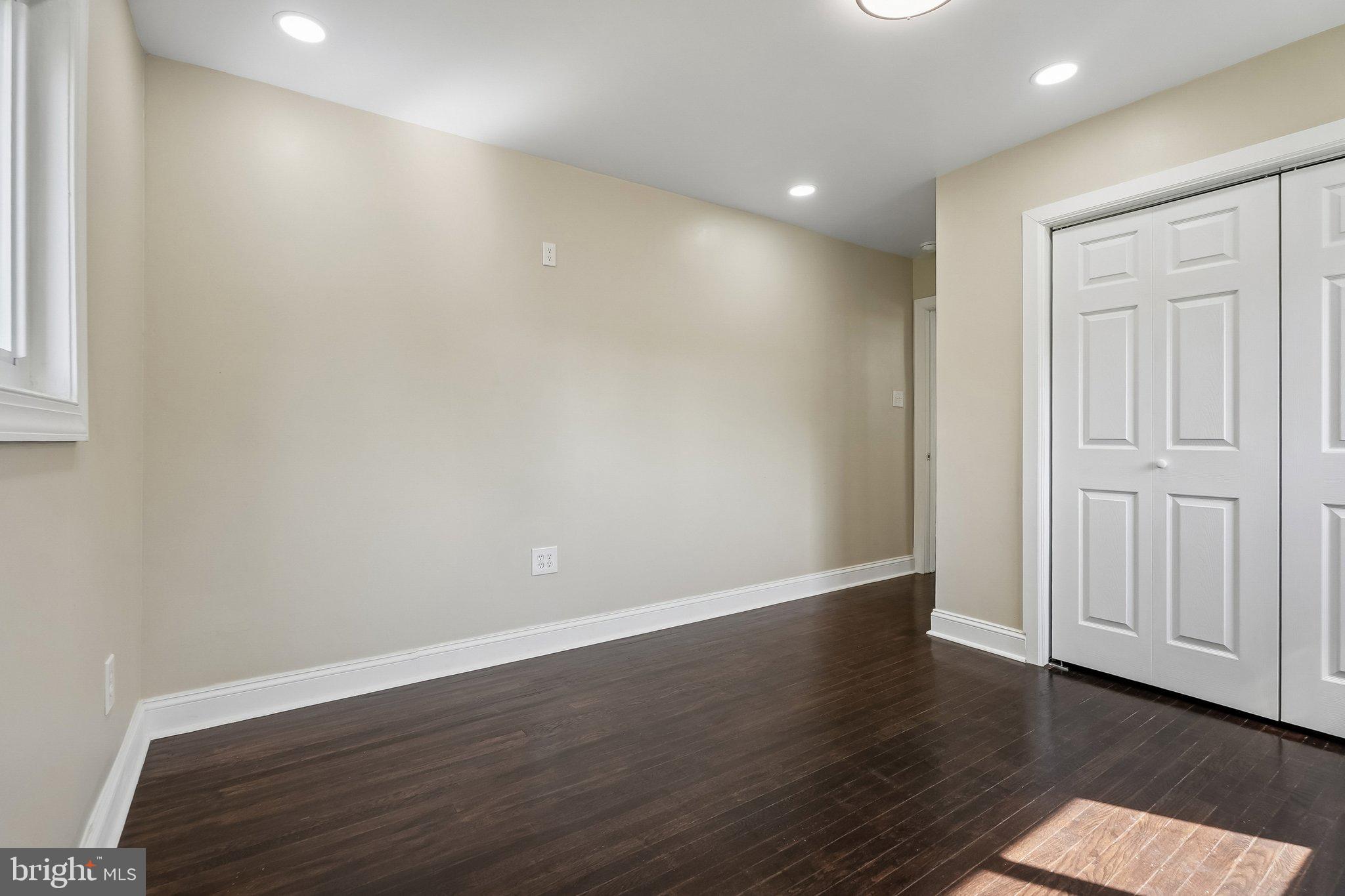 WYNNEWOOD - Residential