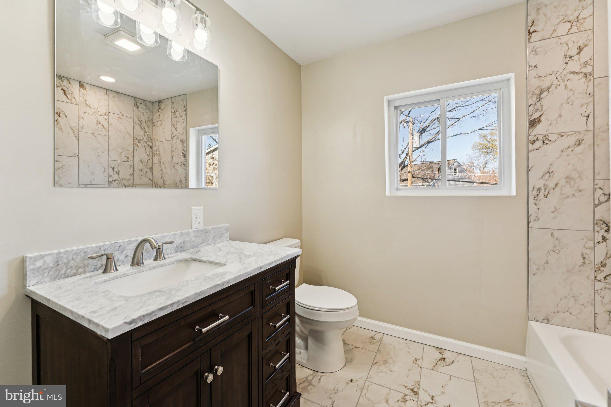 WYNNEWOOD - Residential