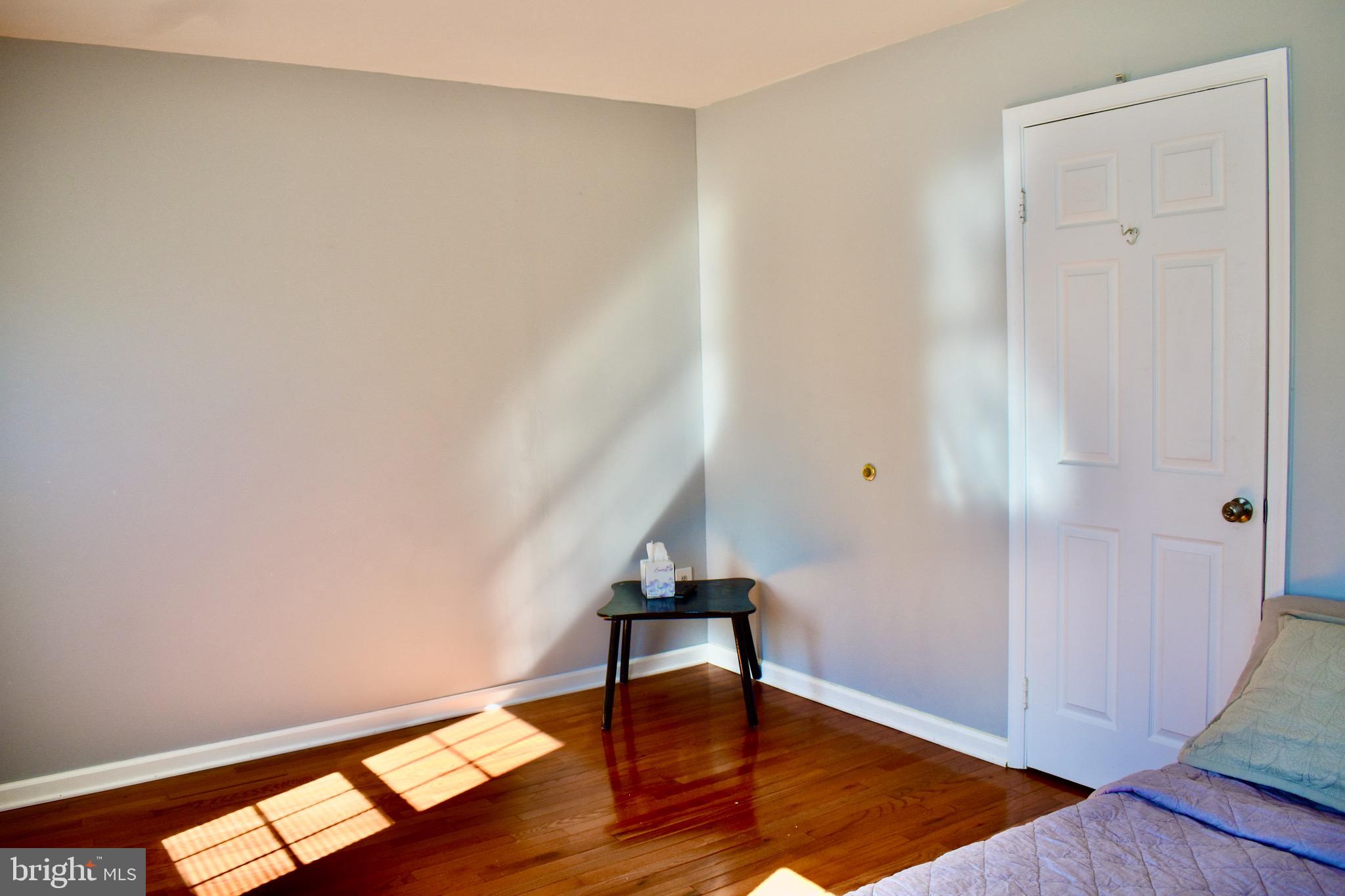 SARATOGA TOWNHOUSES - Residential