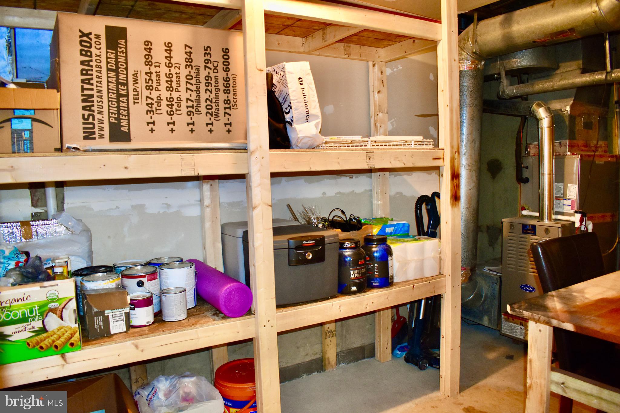 SARATOGA TOWNHOUSES - Residential