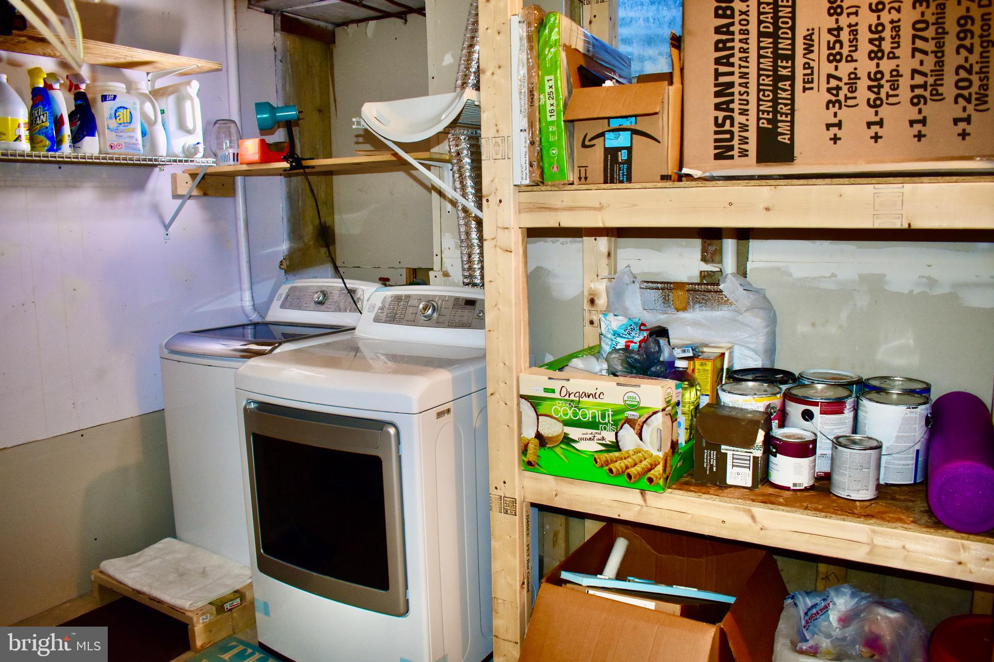 SARATOGA TOWNHOUSES - Residential