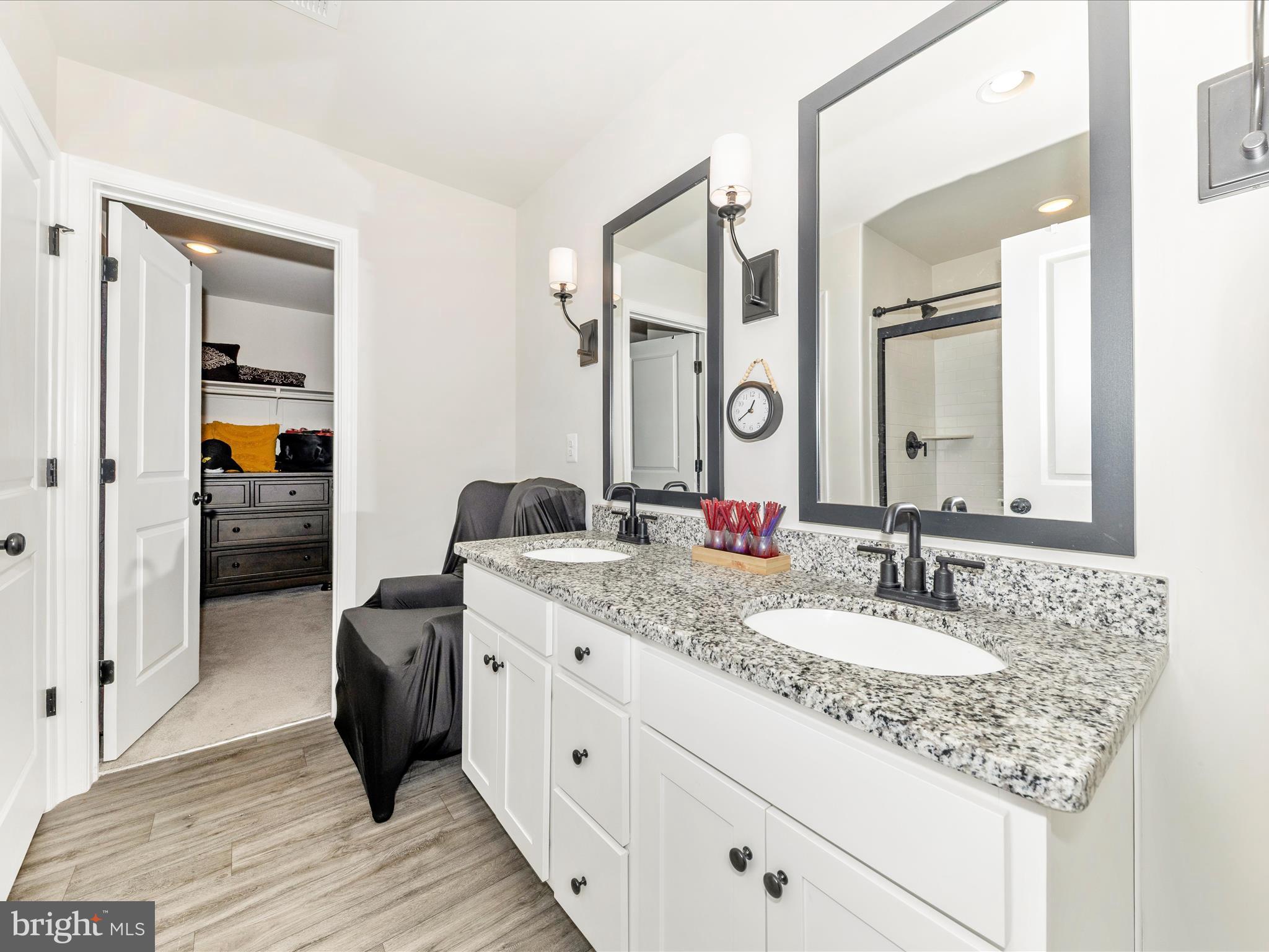 DILLON FARM - Residential