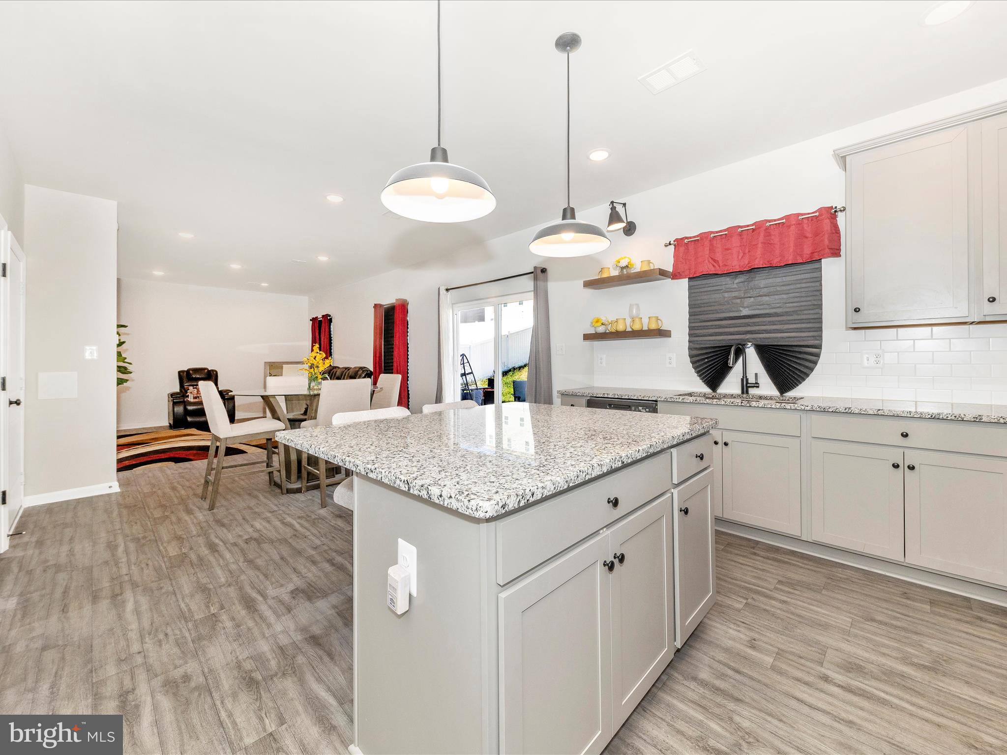 DILLON FARM - Residential