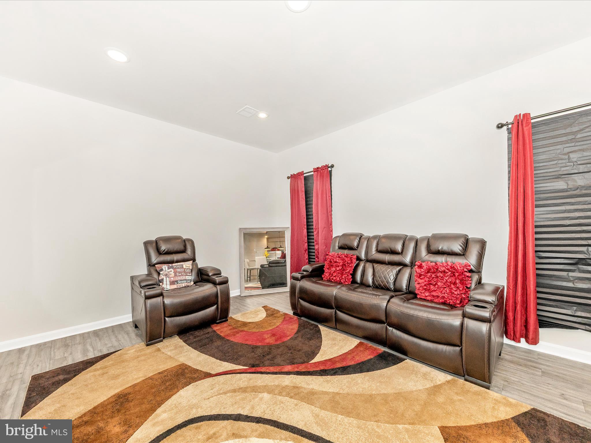 DILLON FARM - Residential