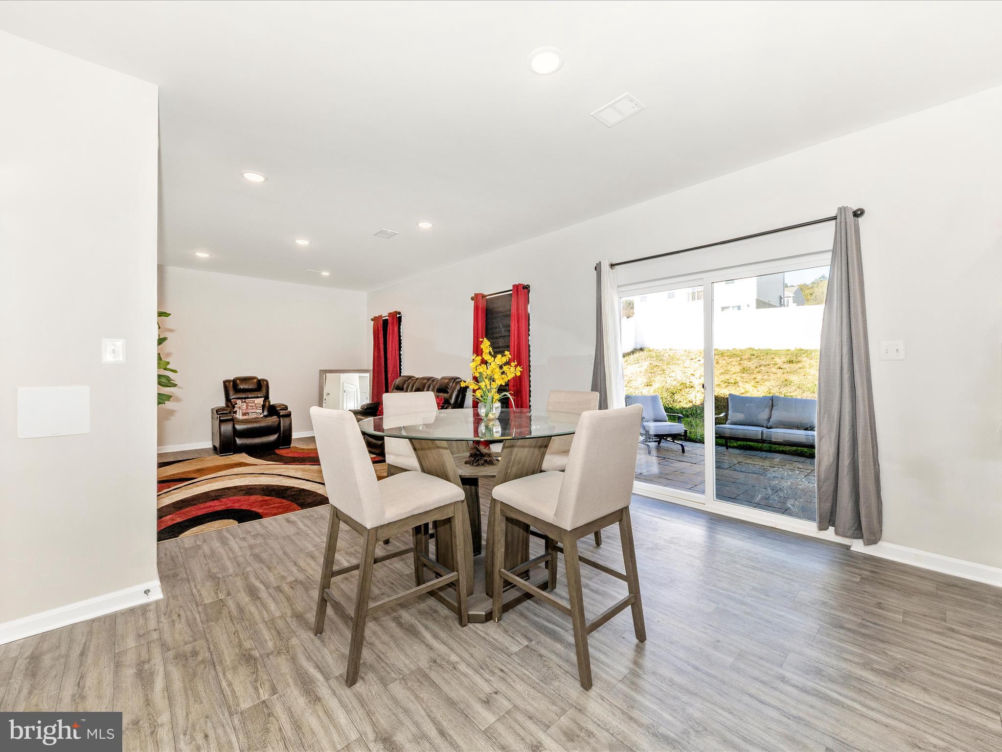 DILLON FARM - Residential