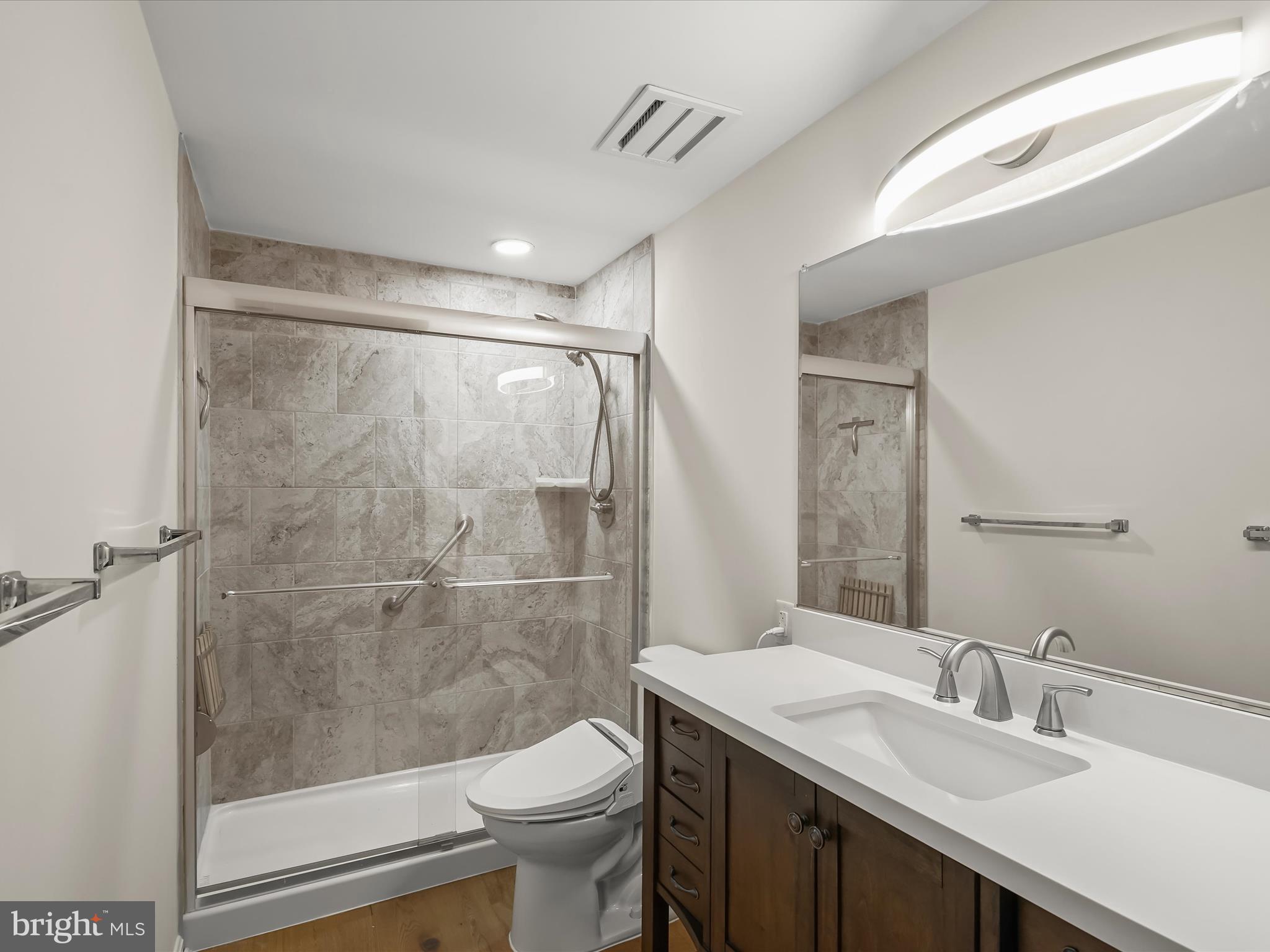 FRANKLIN FARM - Residential