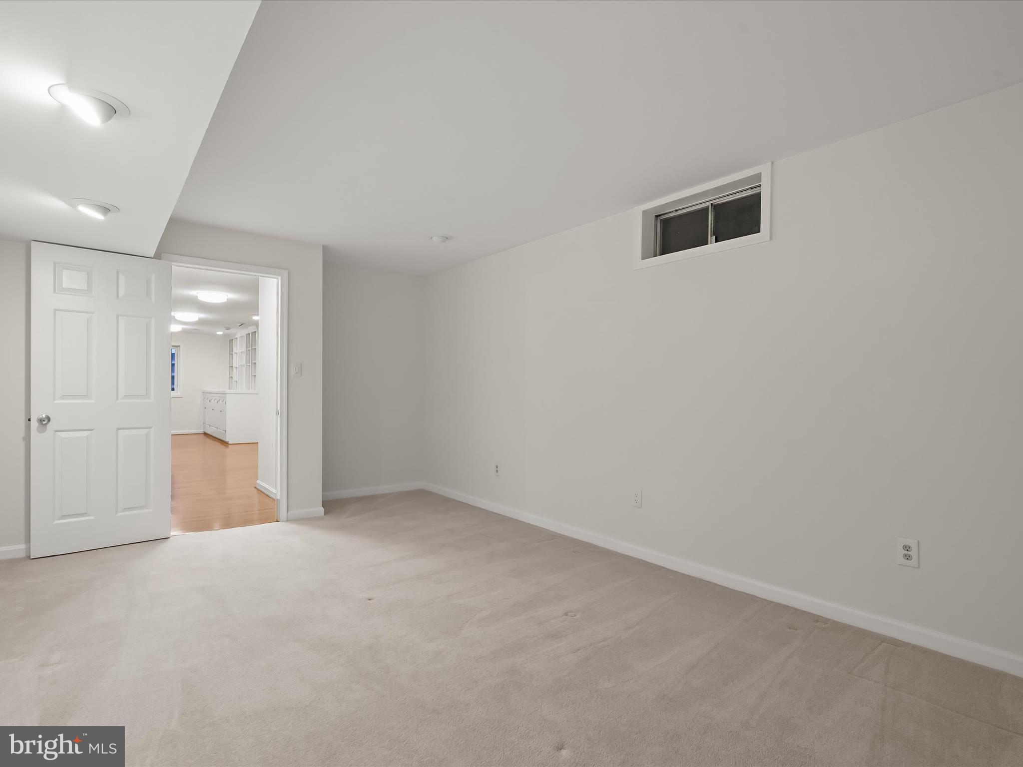 FRANKLIN FARM - Residential