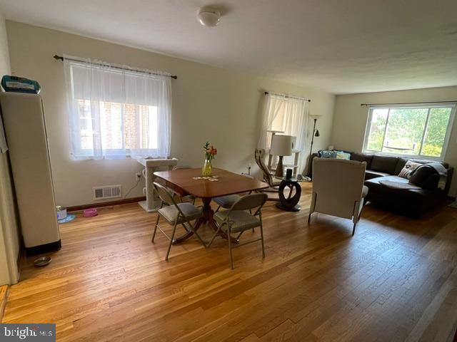 ROSEMONT - Residential Lease