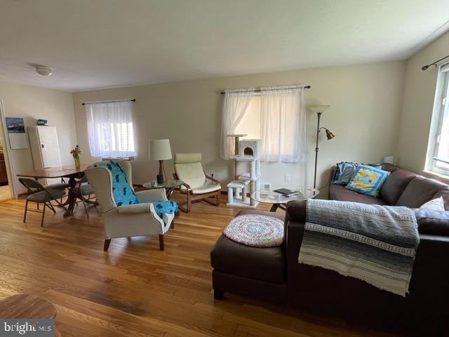 ROSEMONT - Residential Lease