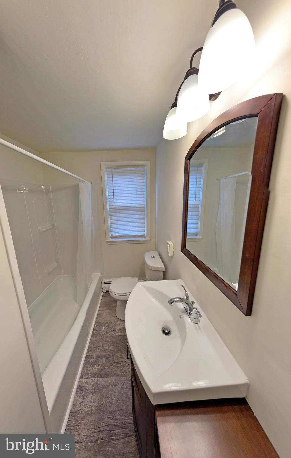 ORELAND - Residential Lease