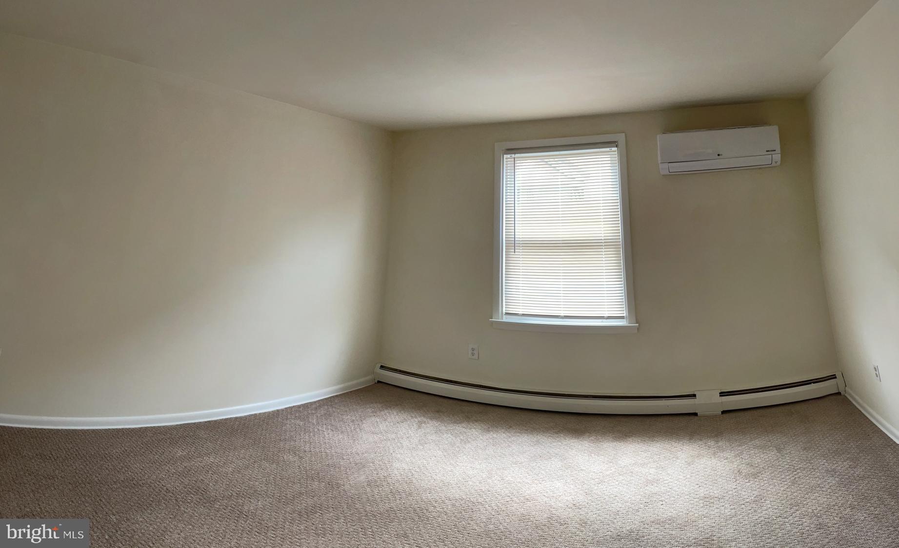 ORELAND - Residential Lease