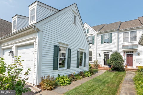 Townhouse For Sale - 136 Long Drive<br/> QUEENSTOWN, MD 21658