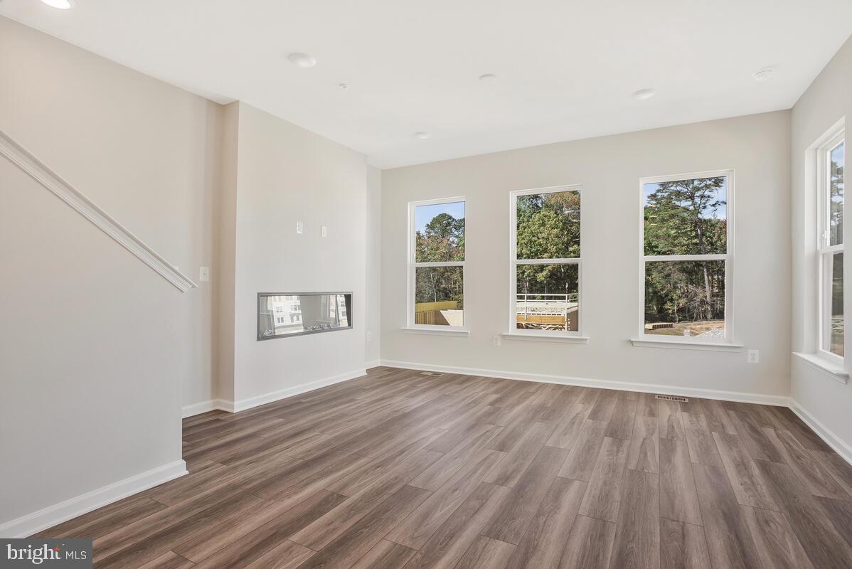 WATERSHED - Residential Lease