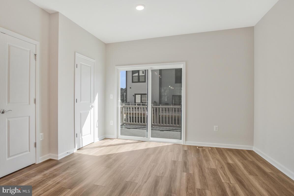 WATERSHED - Residential Lease