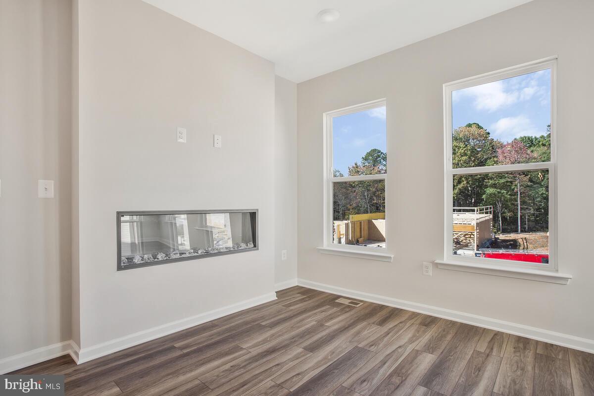 WATERSHED - Residential Lease