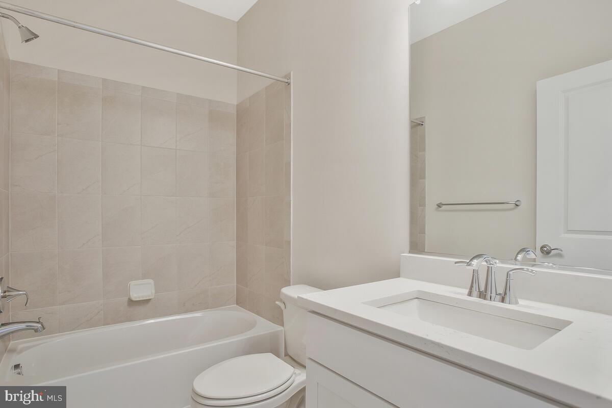 WATERSHED - Residential Lease