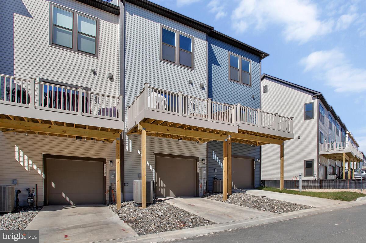 WATERSHED - Residential Lease