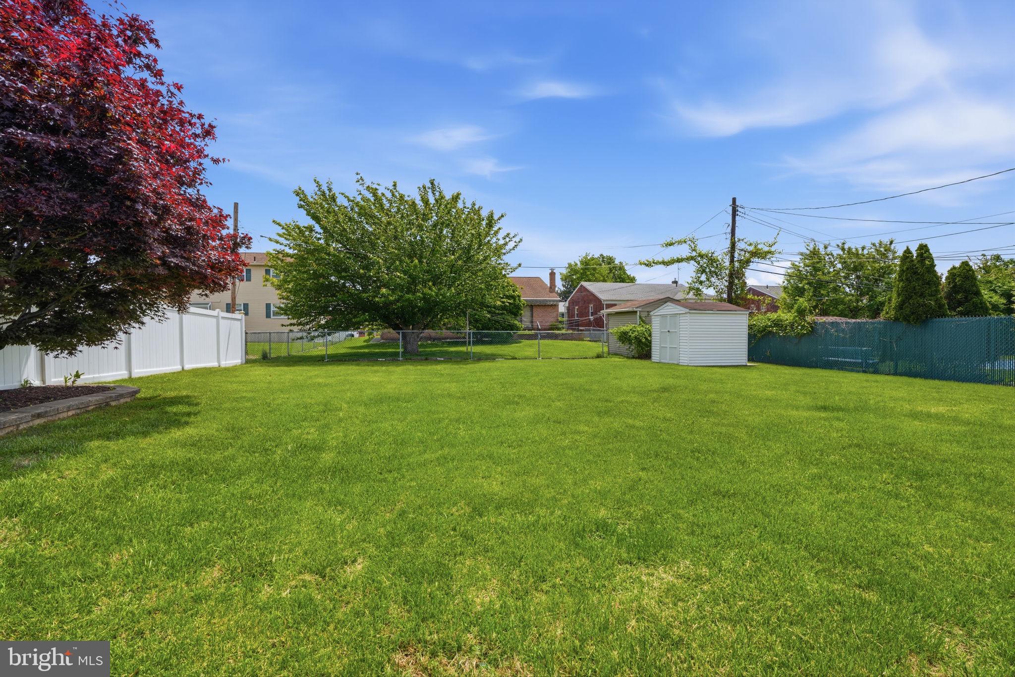 LEXINGTON PARK - Residential