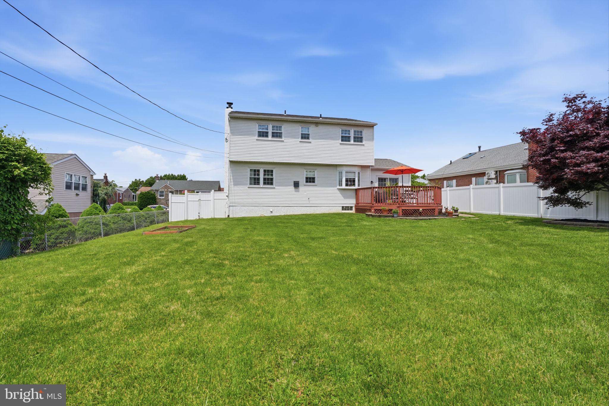 LEXINGTON PARK - Residential