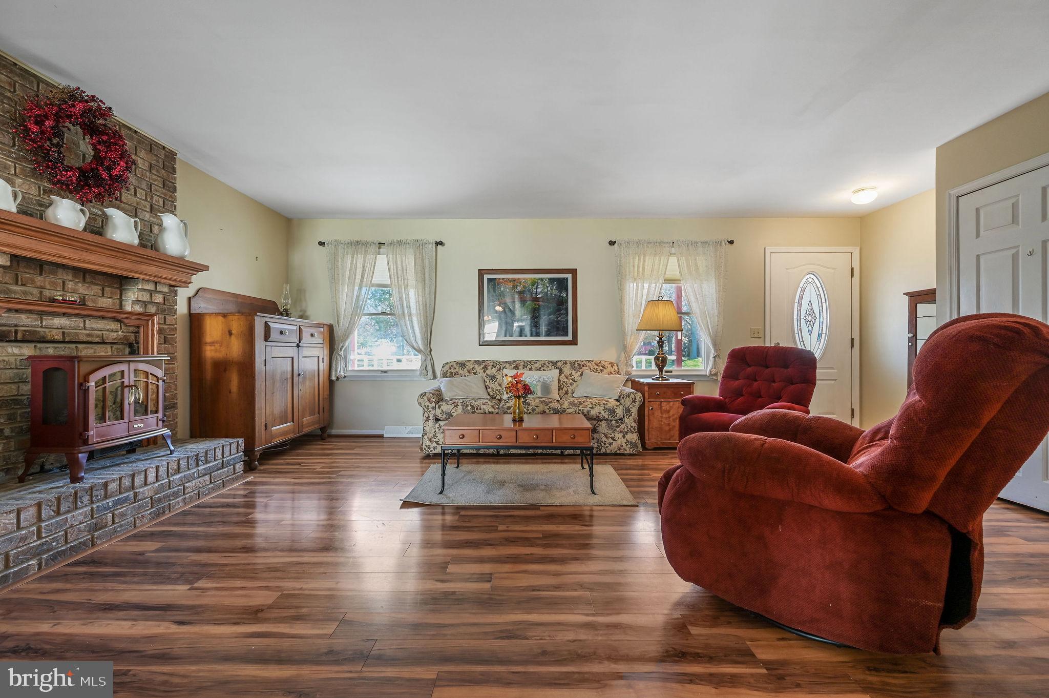 BRIGHTON PL - Residential