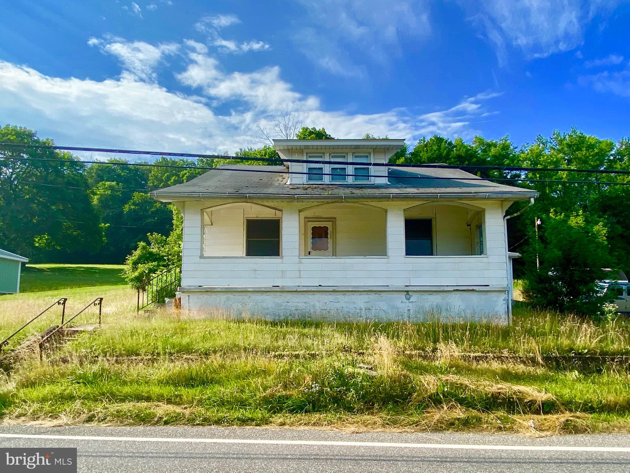 PINE GROVE - Residential