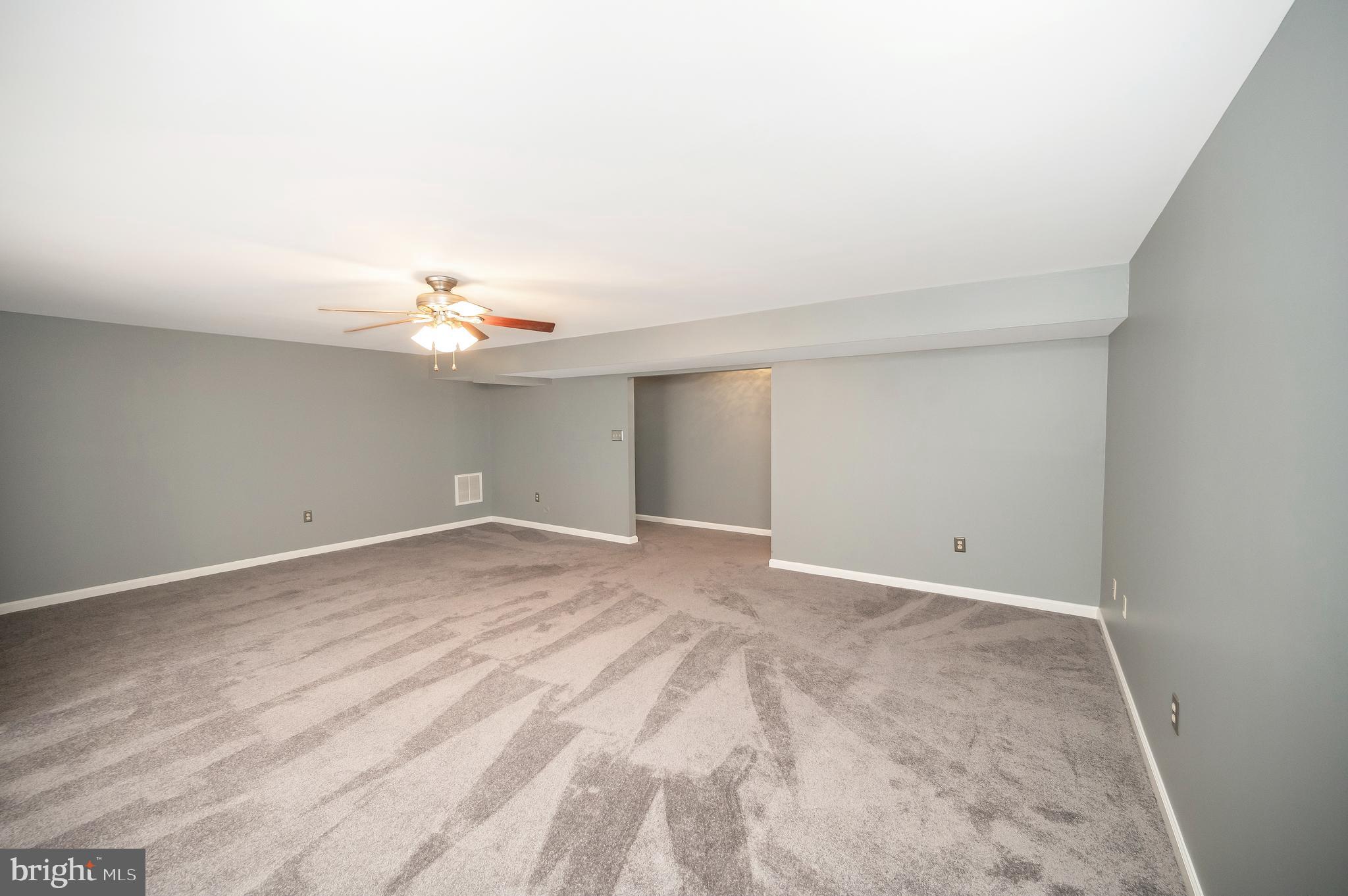 LEE'S HILL - Residential