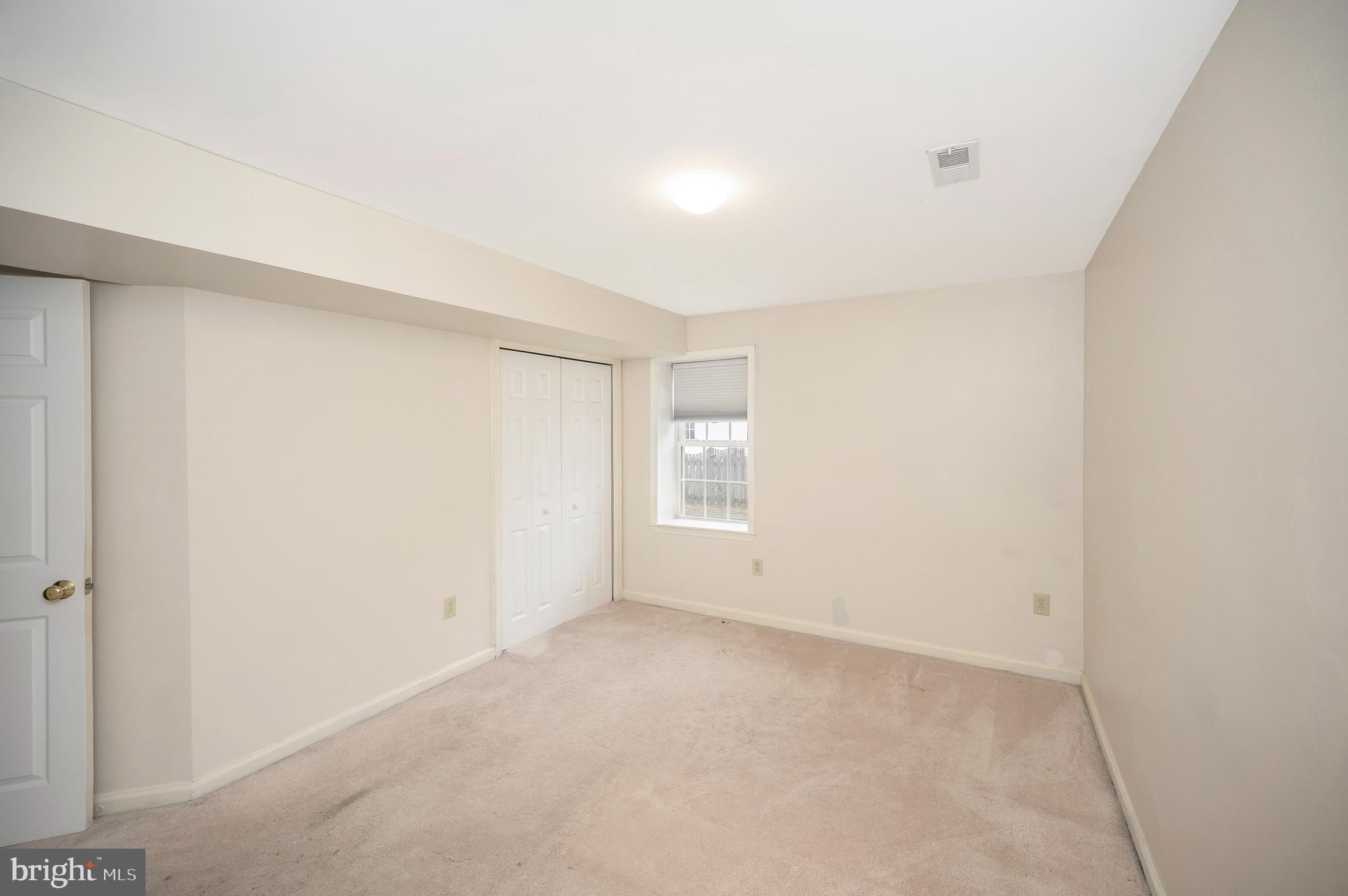 LEE'S HILL - Residential