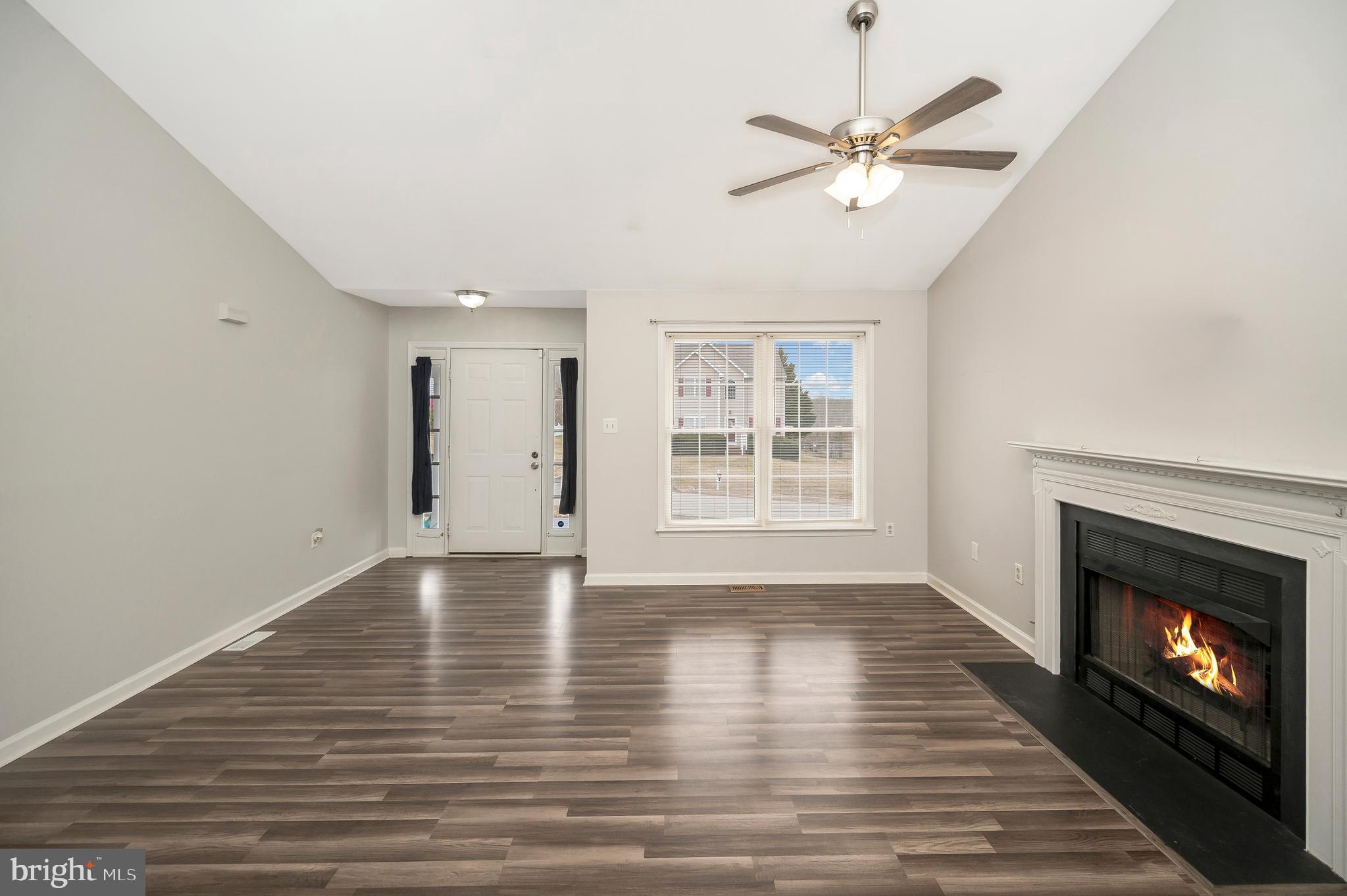 LEE'S HILL - Residential