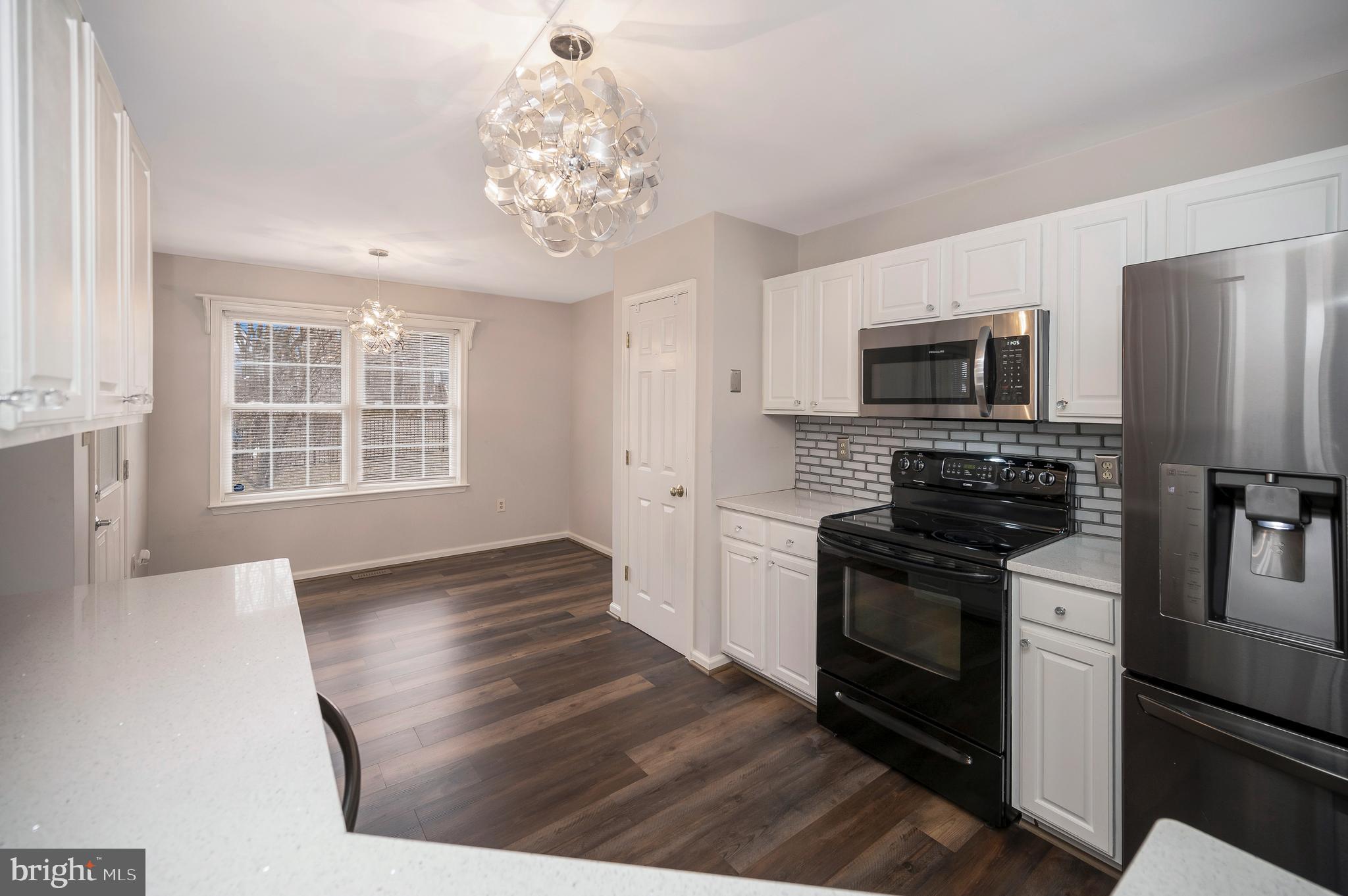 LEE'S HILL - Residential