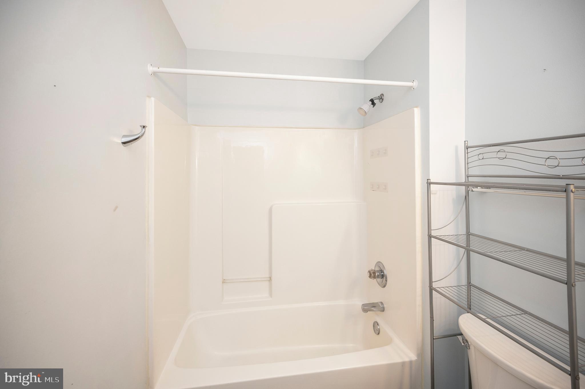 LEE'S HILL - Residential