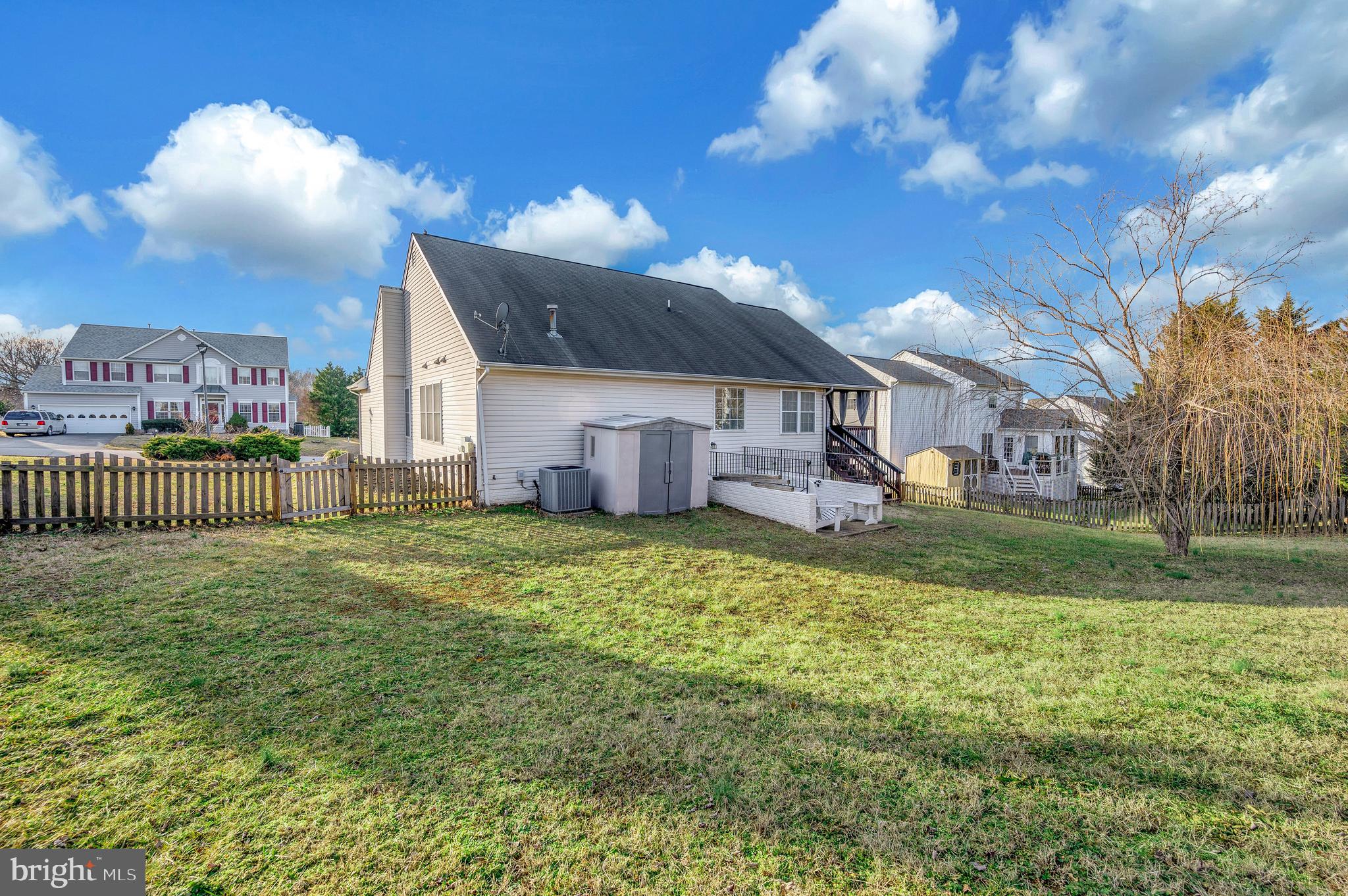 LEE'S HILL - Residential