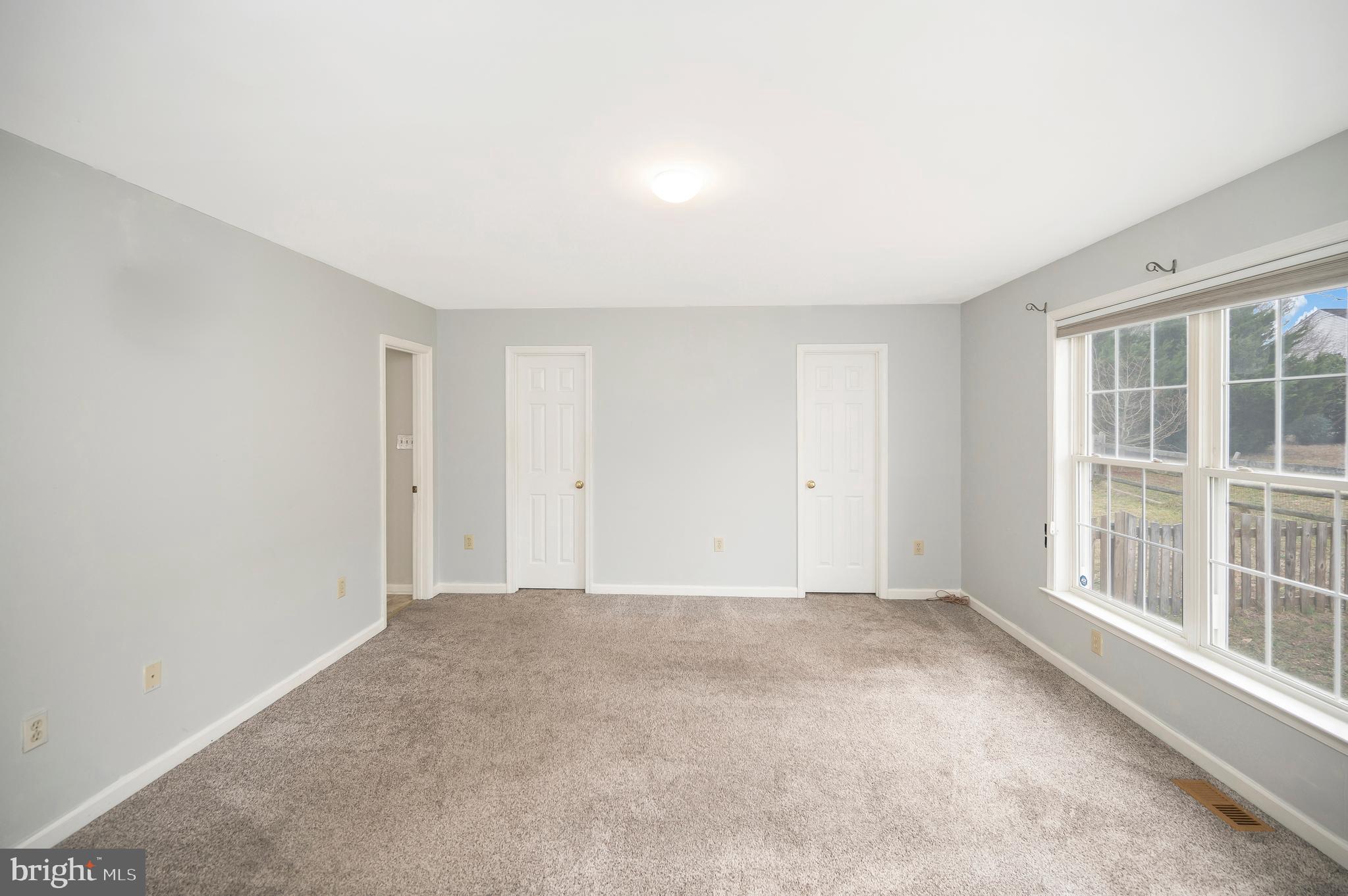 LEE'S HILL - Residential