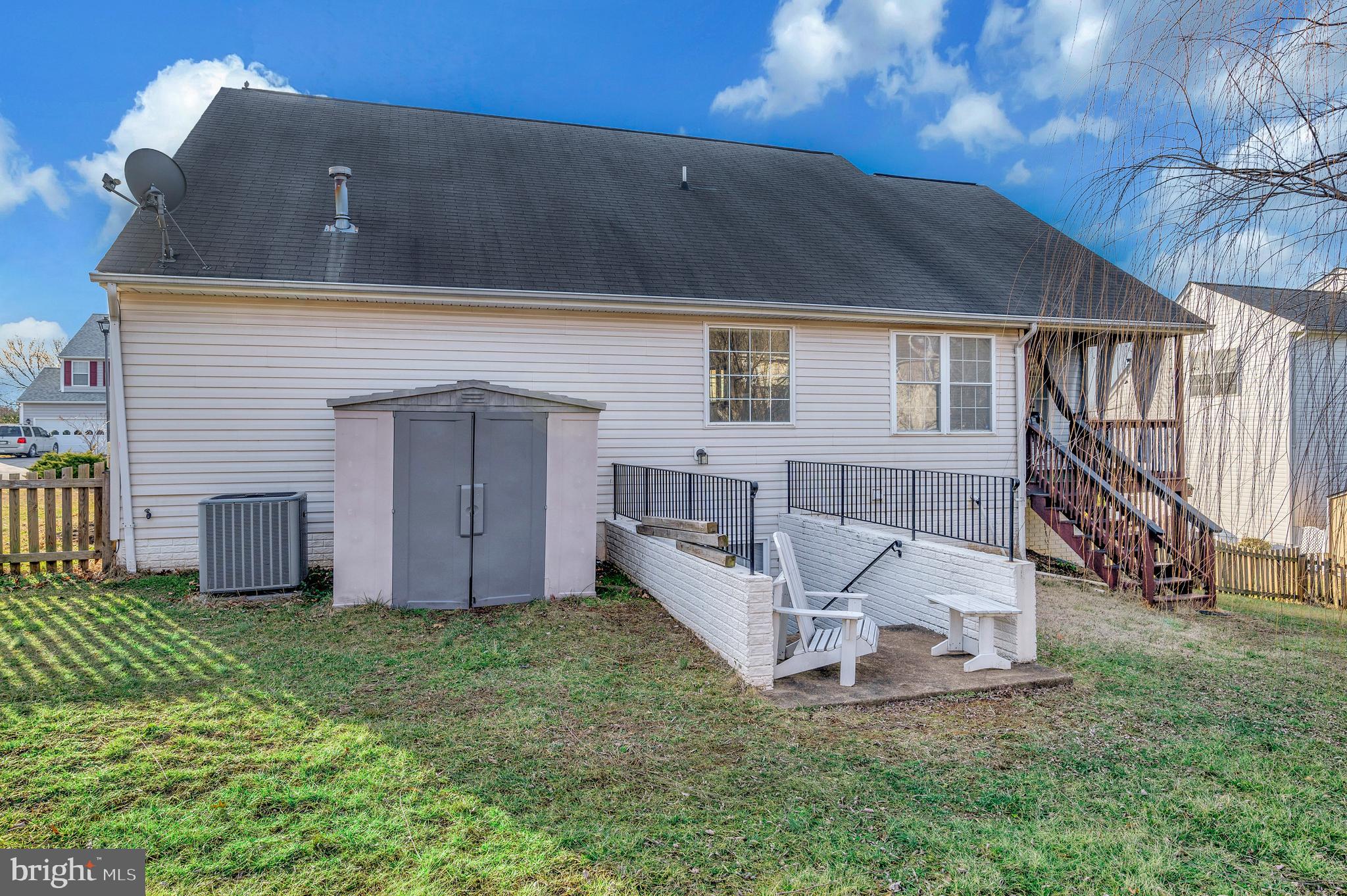 LEE'S HILL - Residential