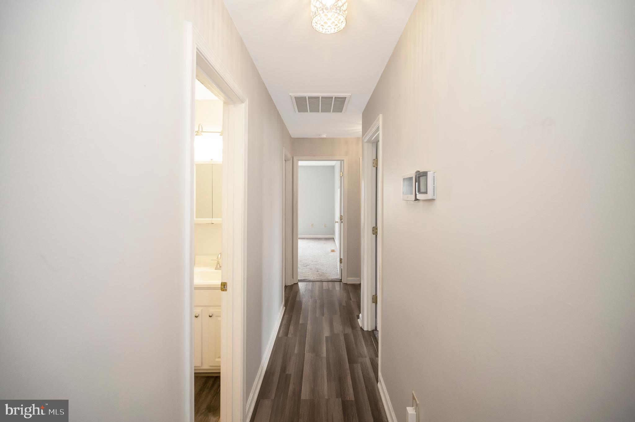 LEE'S HILL - Residential