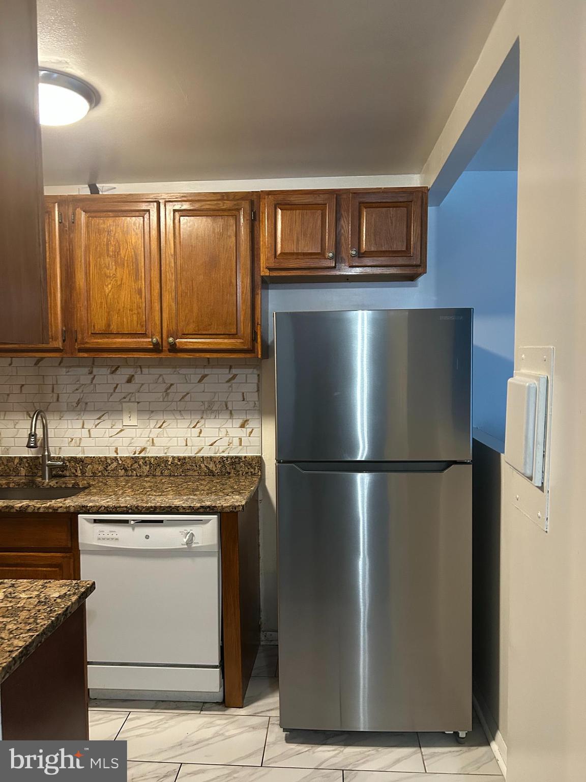 FRENCHMANS CREEK - Residential Lease