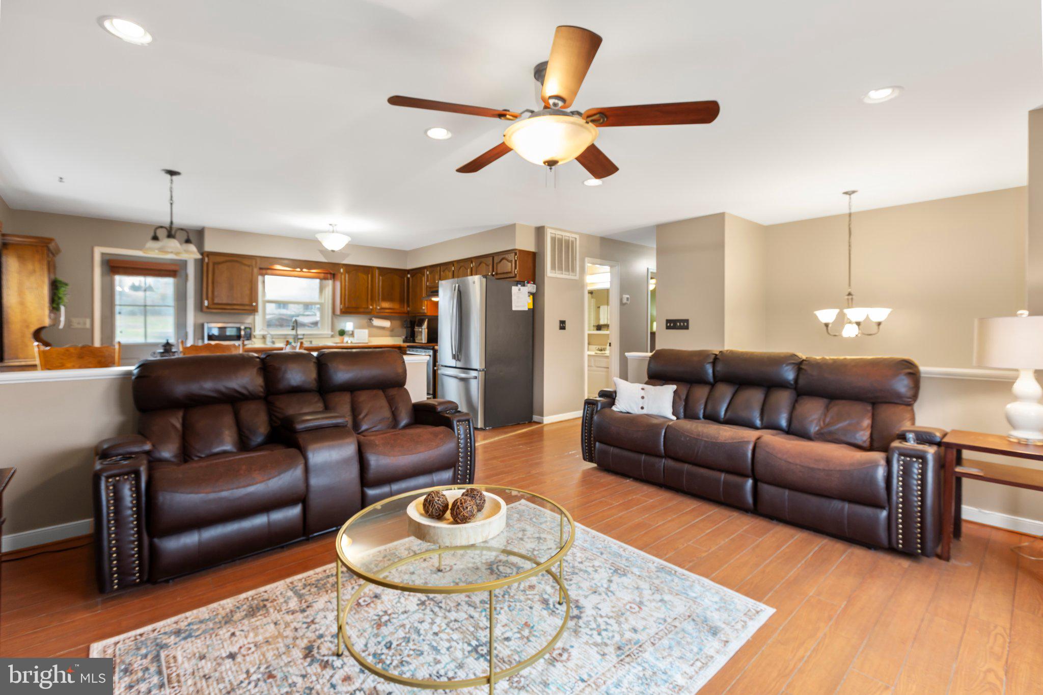 SUMMERSET - Residential