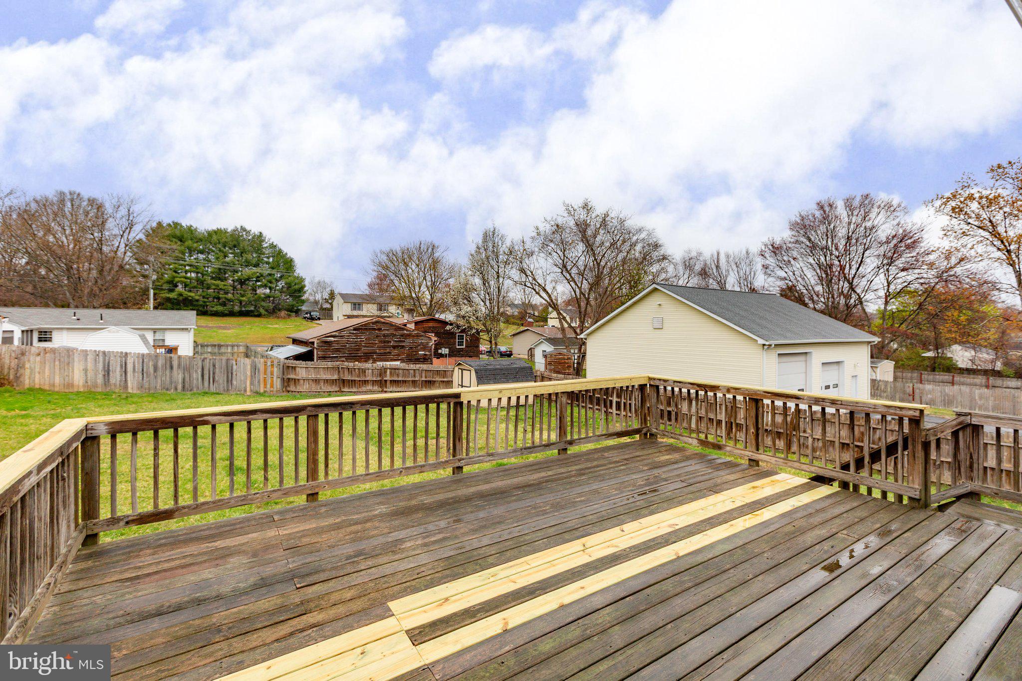 SUMMERSET - Residential