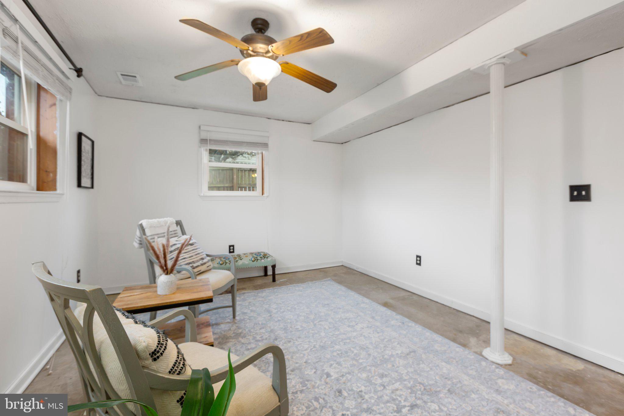 SUMMERSET - Residential