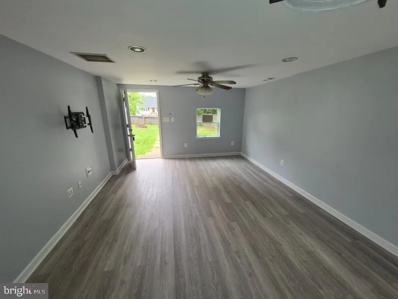 Additional image 21 of 215 Sycamore Rd, Curtis Bay, MD 21226