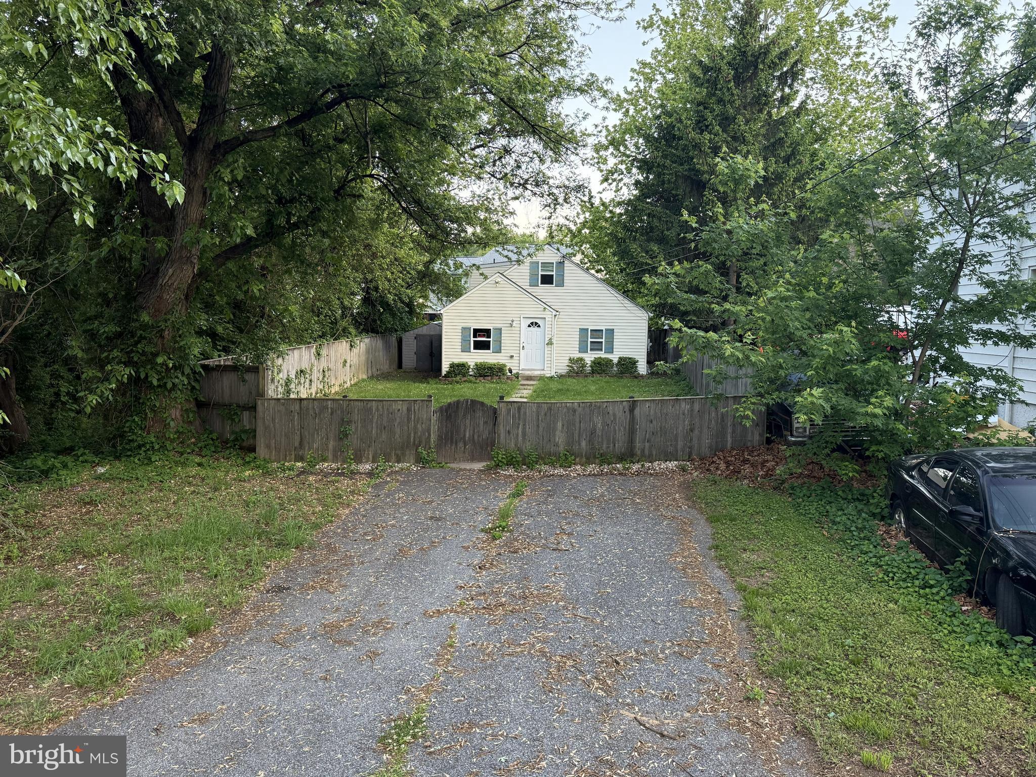 SOLLEY HEIGHTS - Residential