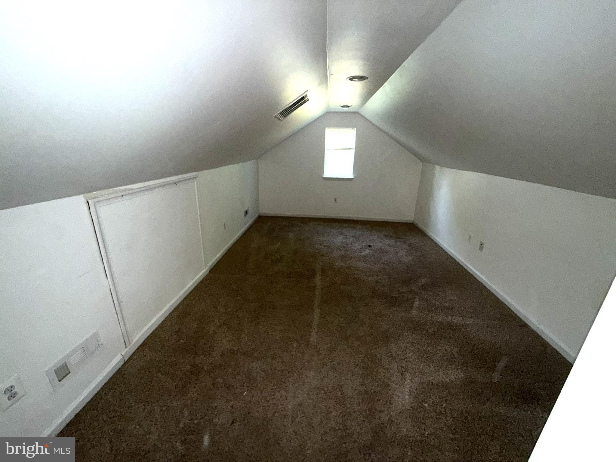 SOLLEY HEIGHTS - Residential