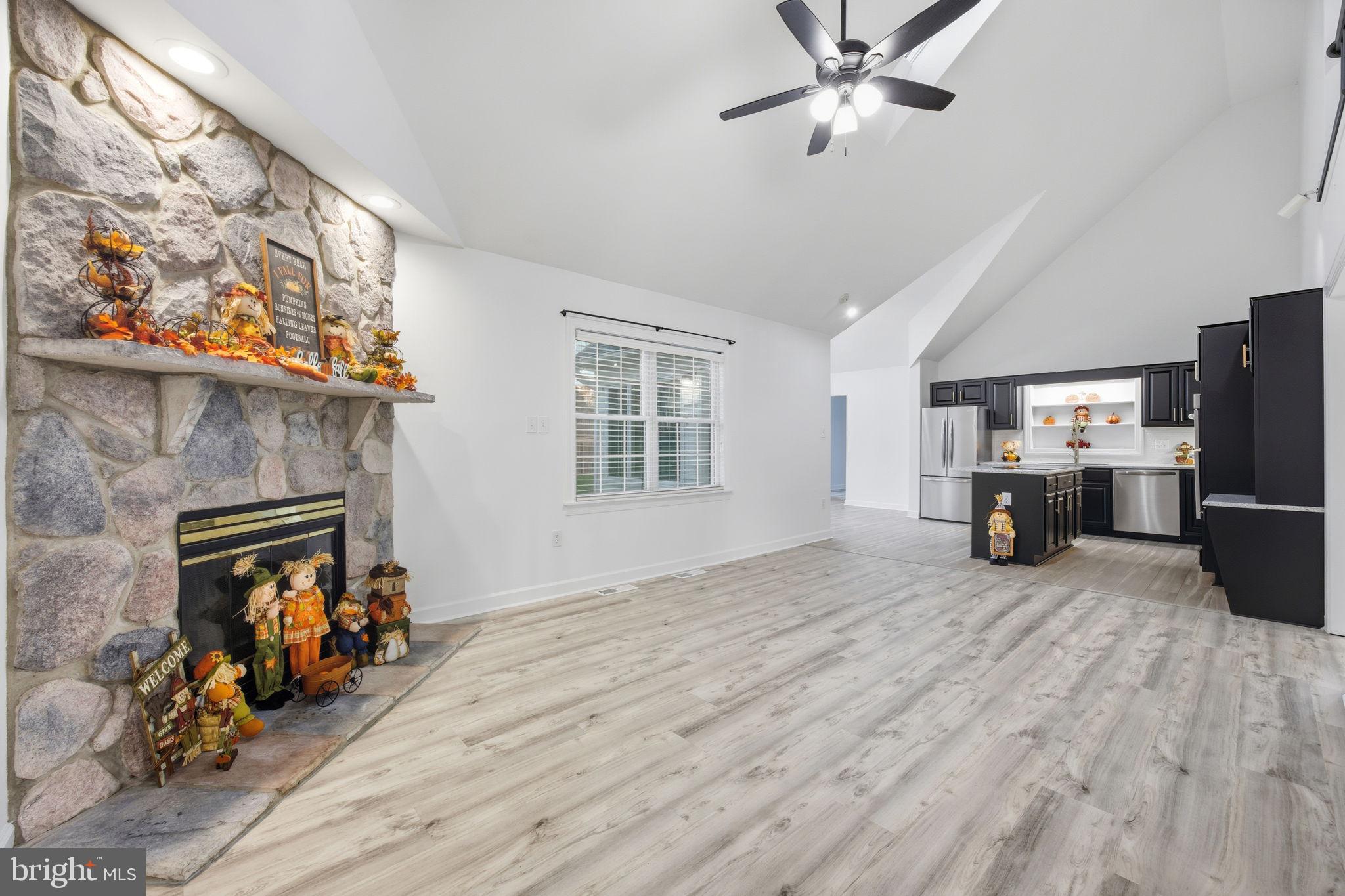 EASTLAND - Residential